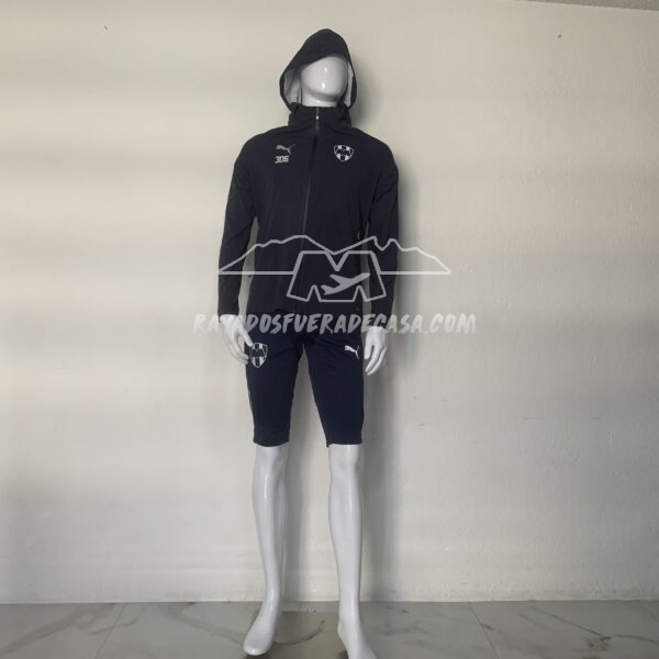 AGOTADO! Jacket azul temporada 24-25 utilería básicas