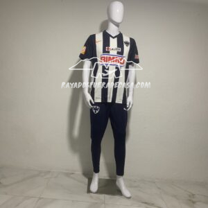 IMG_0461 de tamaño grande Jersey local temporada 10-11