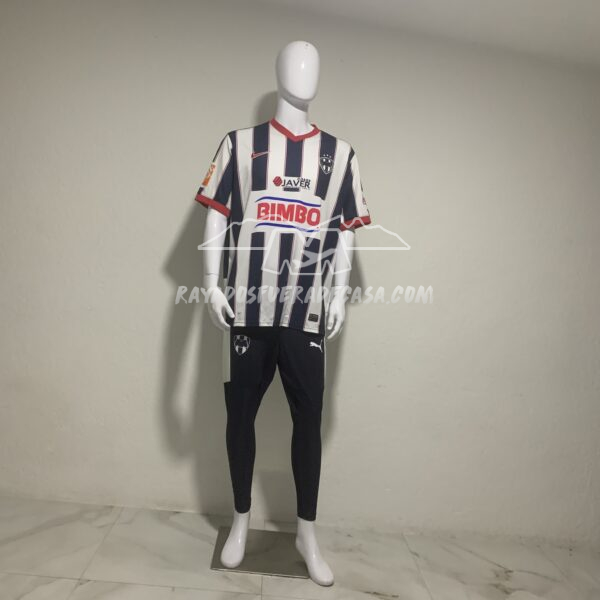 Jersey local temporada 09-10