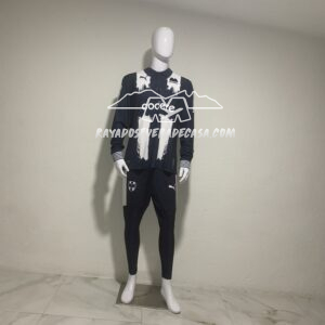 IMG_0540 Jersey 80 aniversario temporada 2025 versión aficionado CON CAJA