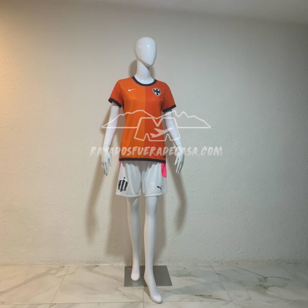 Jersey Alternativo temporada 12-13 Talla M corte para dama
