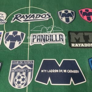 IMG_0772 2 Parches Rayados