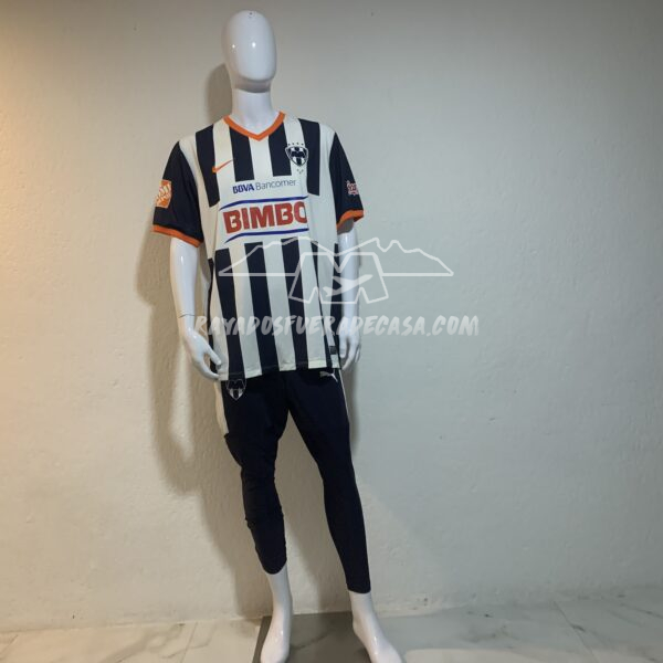 Jersey local temporada 2013-14