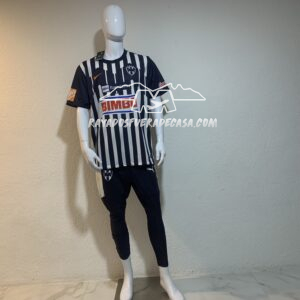 IMG_0933 Jersey local temporada 2011-12