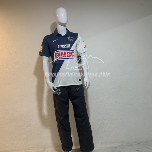 Jersey edición especial 65 aniversario utilería