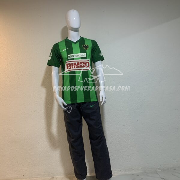 Jersey Green Attack temporada 2013 (no se usó)