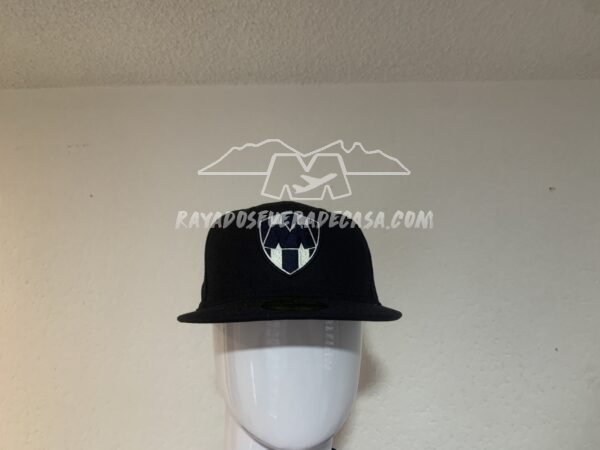Gorra Rayados cerrada talla 7 3/8 (58.7cm)