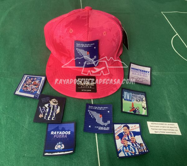 Gorra rosa Rayados con 7 parches intercambiables ajustable unitalla firmada