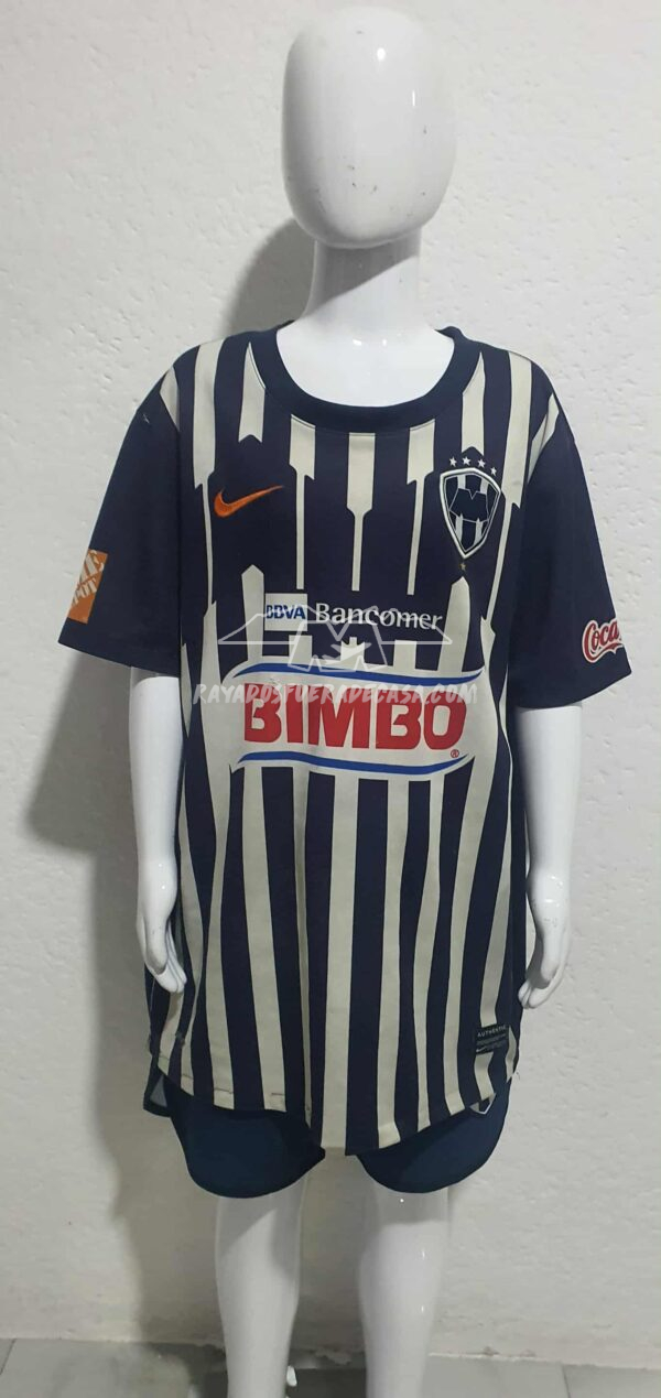 Jersey local temporada 2011-2012 juvenil talla L (12-13 años)