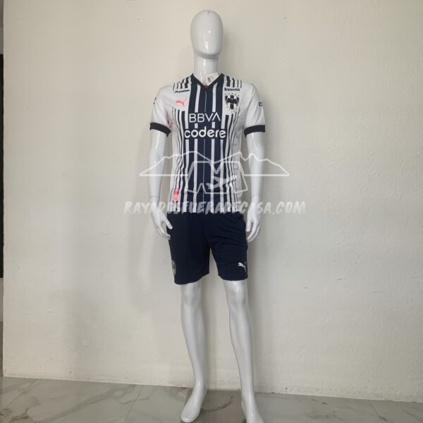 Jersey local temporada 22-23 versión jugador pink project