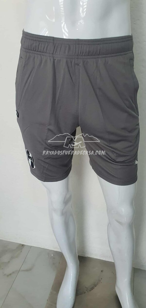 Short gris entrenamiento temporada 24-25