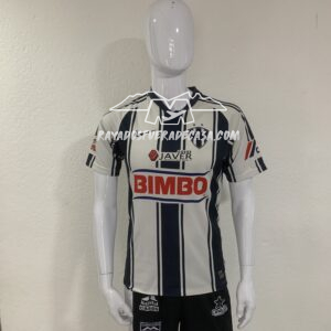Jersey local temporada 08-09