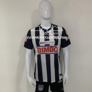 Jersey local temporada 12-13 Code 7